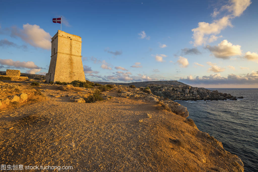 馬耳他-艾因圖菲哈瞭望塔 金海灣日落前的守望